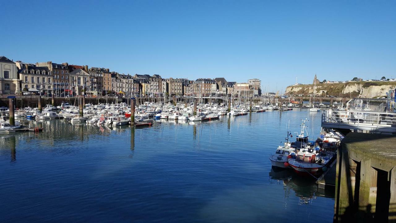 Le Terrien Dieppe Exterior foto