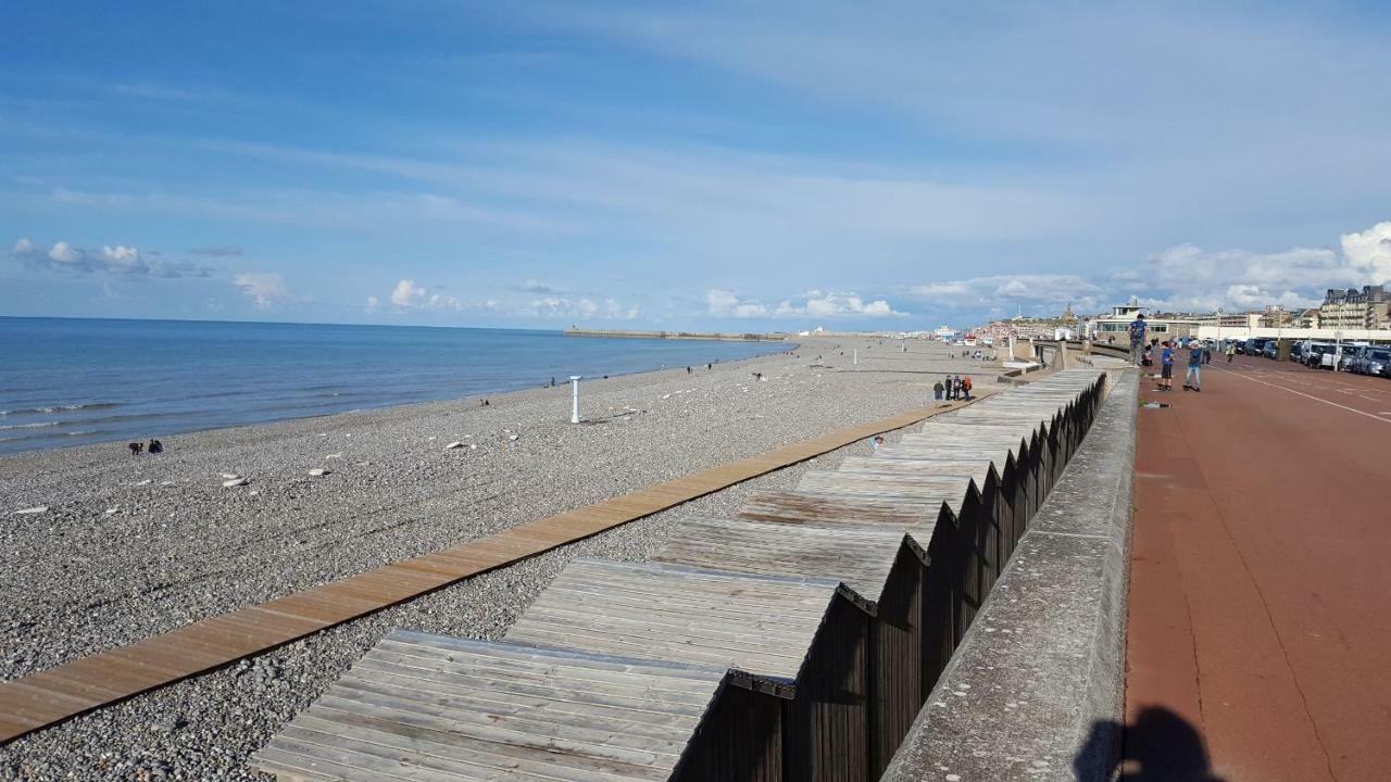 Le Terrien Dieppe Exterior foto